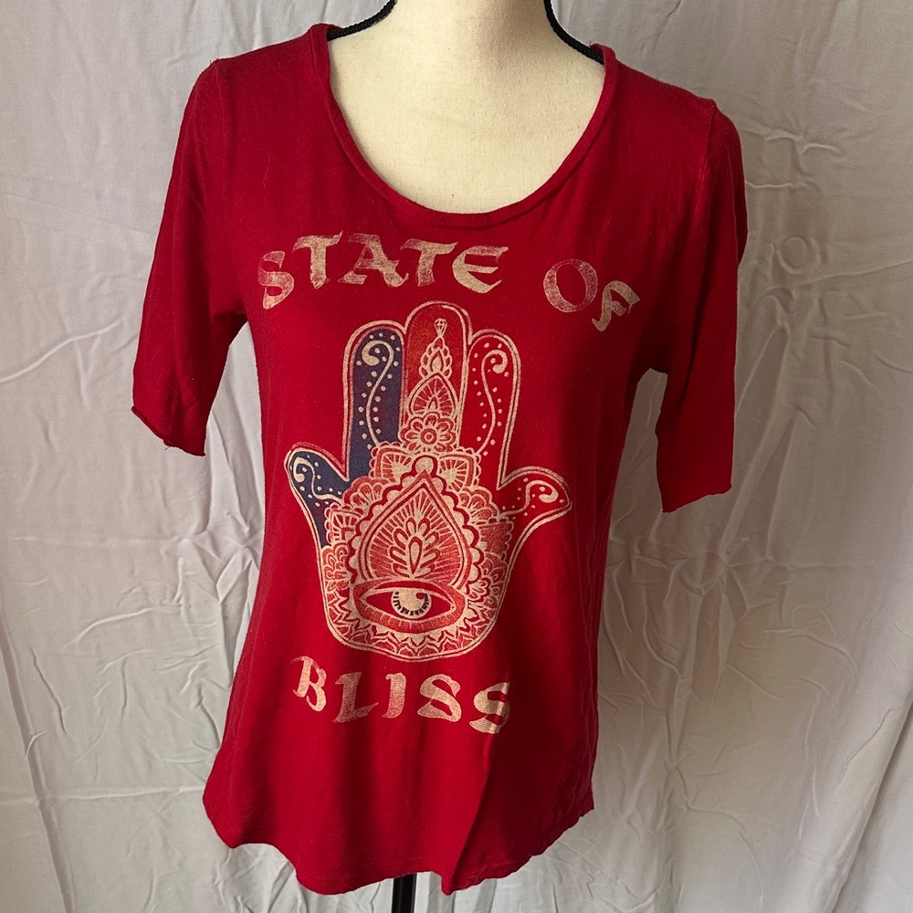 Lucky Brand Red Graphic Women's Top